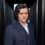 Aneurin Barnard