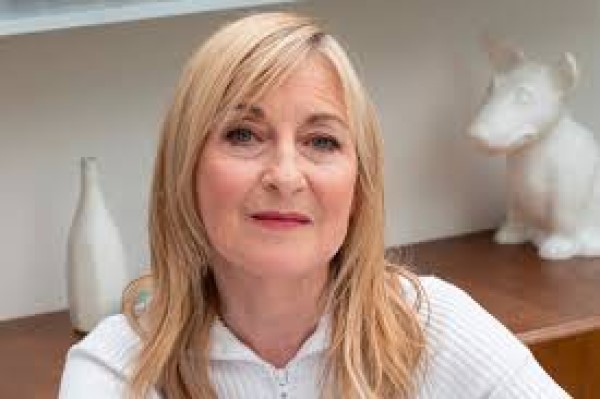 Fiona Phillips