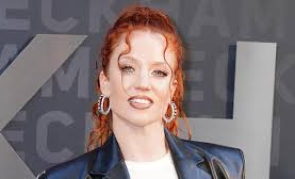 Jess Glynne