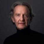 Anton Lesser