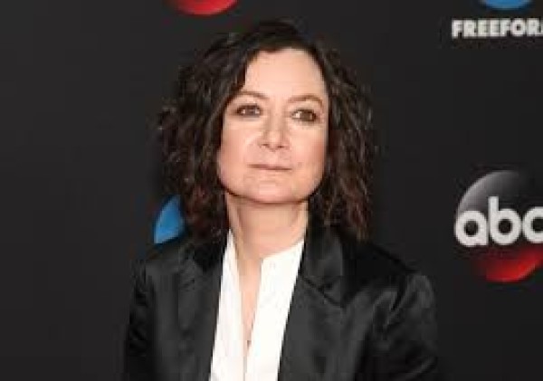 Sara Gilbert
