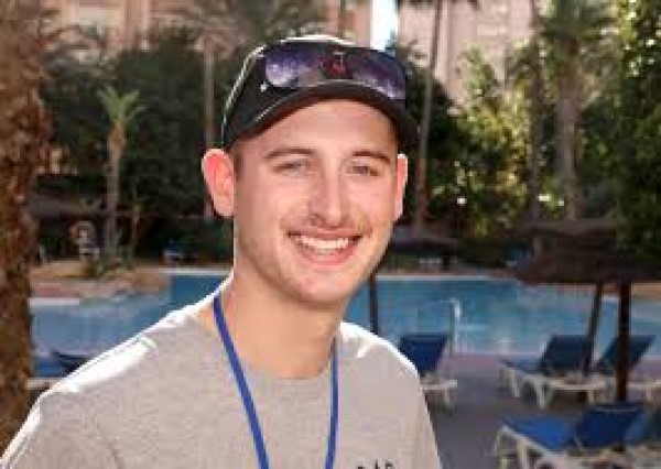 Oliver Stokes