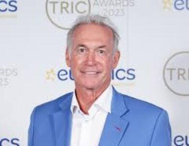 Dr Hilary Jones