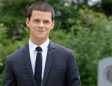 Lucas Hedges